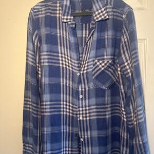 BELLA DAHL BLUE PLAID BUTTON DOWN BARELY WORN - XS